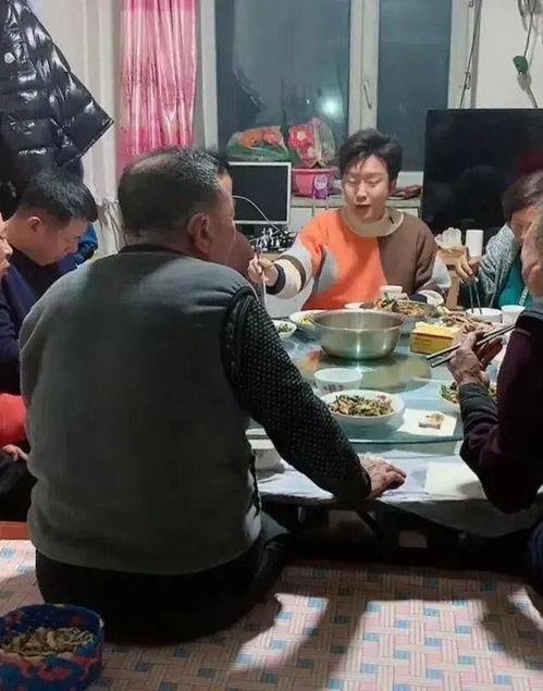 娱乐圈内部吃瓜,揭秘明星背后的真实故事