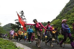 娱乐吃瓜酱徒步,探寻未知风景，品味人生百态