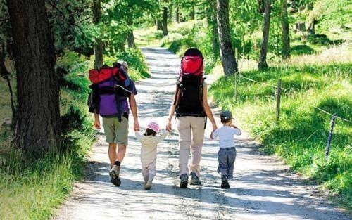 娱乐吃瓜酱徒步,探寻未知风景，品味人生百态